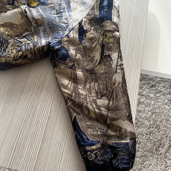 Louis Vuitton x Virgil Abloh - SS20 Tapestry Bomber - Picture 5 of 15